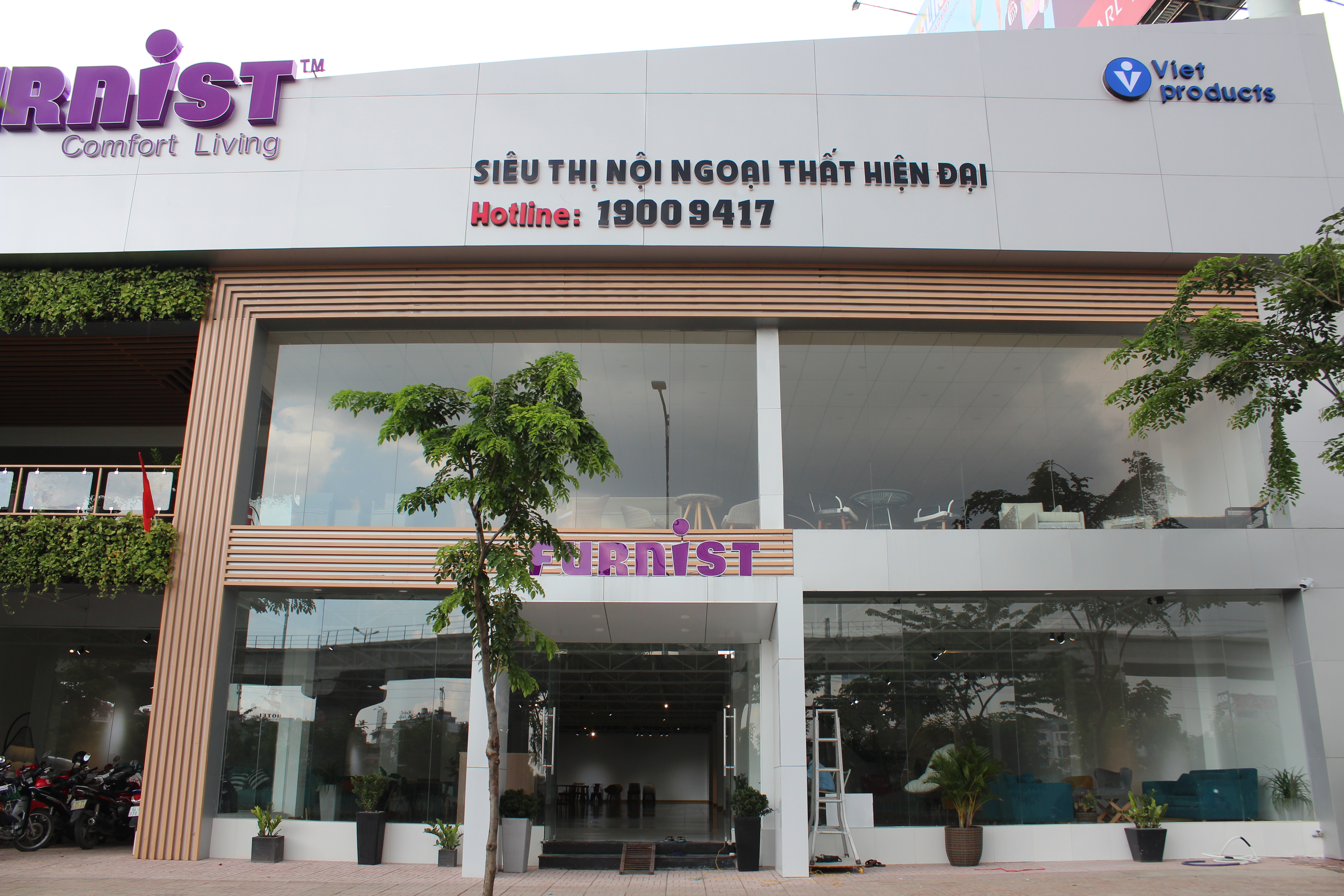 Công Ty CP Xnk Hàng Việt