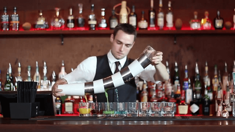 công việc mức lương của bartender