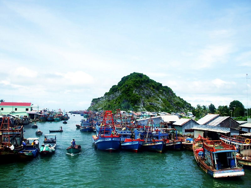 phát triển du lịch tạo cơ hội việc làm tiếp thị -quảng cáo tại Kiên Giang 