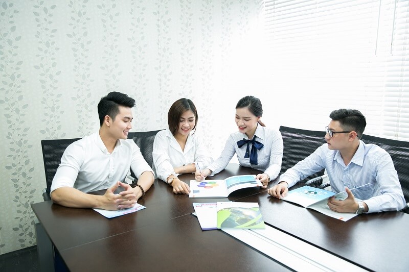 Một số vị trí đang tuyển dụng tại Tập đoàn C.E.O