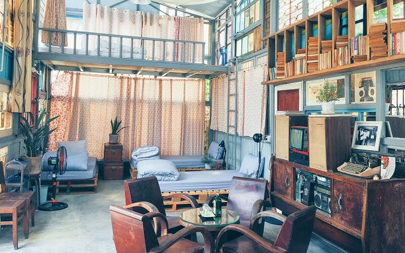 Đặc điểm của home stay là gì?