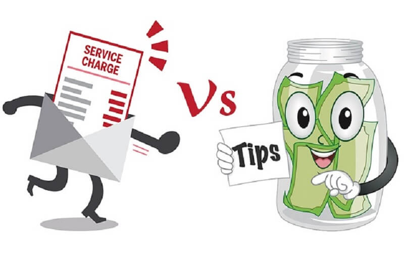 Sự giống và khác nhau của service charge và khoản tiền tips