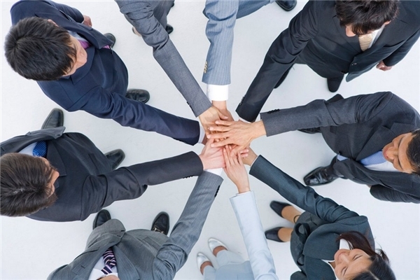 Sức mạnh của tinh thần đoàn kết trong làm việc nhóm