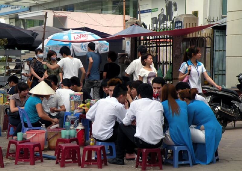 việc làm đối tác kinh doanh - trà đá vỉa hè