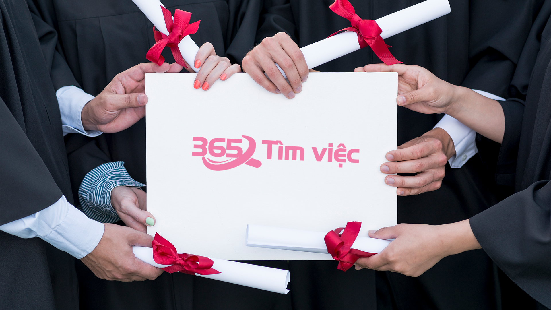 Tham khảo kỹ về mức lương cũng như chế độ đãi ngộ sẽ được nhận