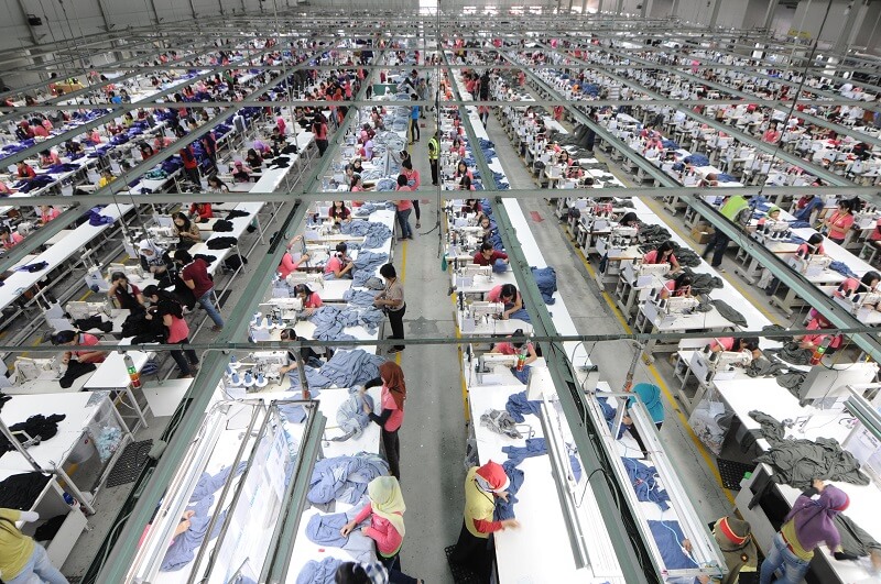 Điều hành xưởng theo kế hoạch sản xuất của công ty