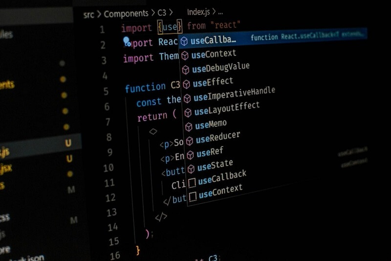 Hiểu sự khác biệt giữa Java junior và Front-End Developer giúp định hướng rõ hơn cho sự nghiệp