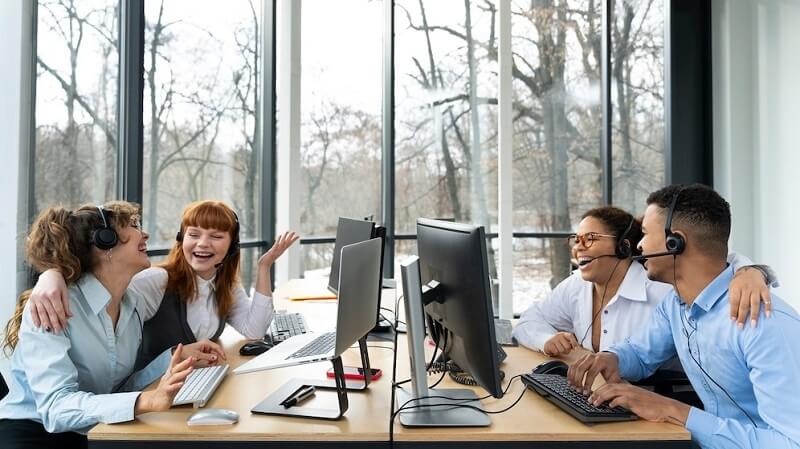 Bộ phận IT Helpdesk đóng vai trò then chốt trong hoạt động vận hành doanh nghiệp