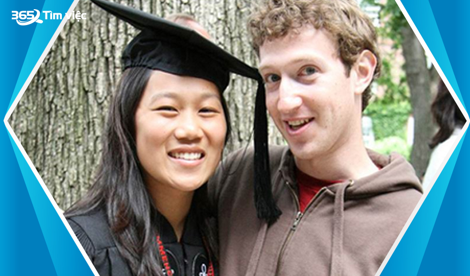 Bóng hồng bên cạnh Mark Zuckerberg