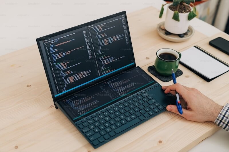 Giao diện Webpack hoặc Git trong dự án ReactJS