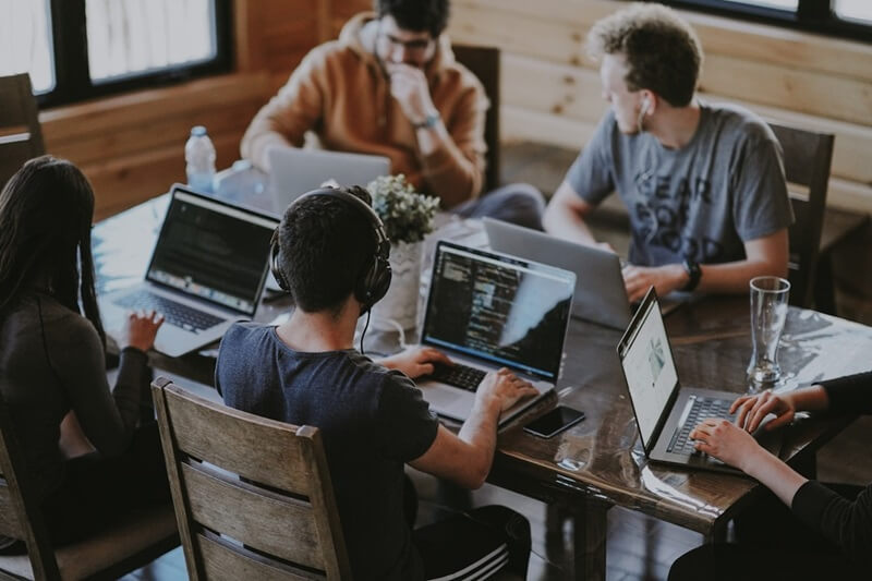 Giao tiếp kỹ thuật rõ ràng là chìa khóa duy trì chất lượng dự án