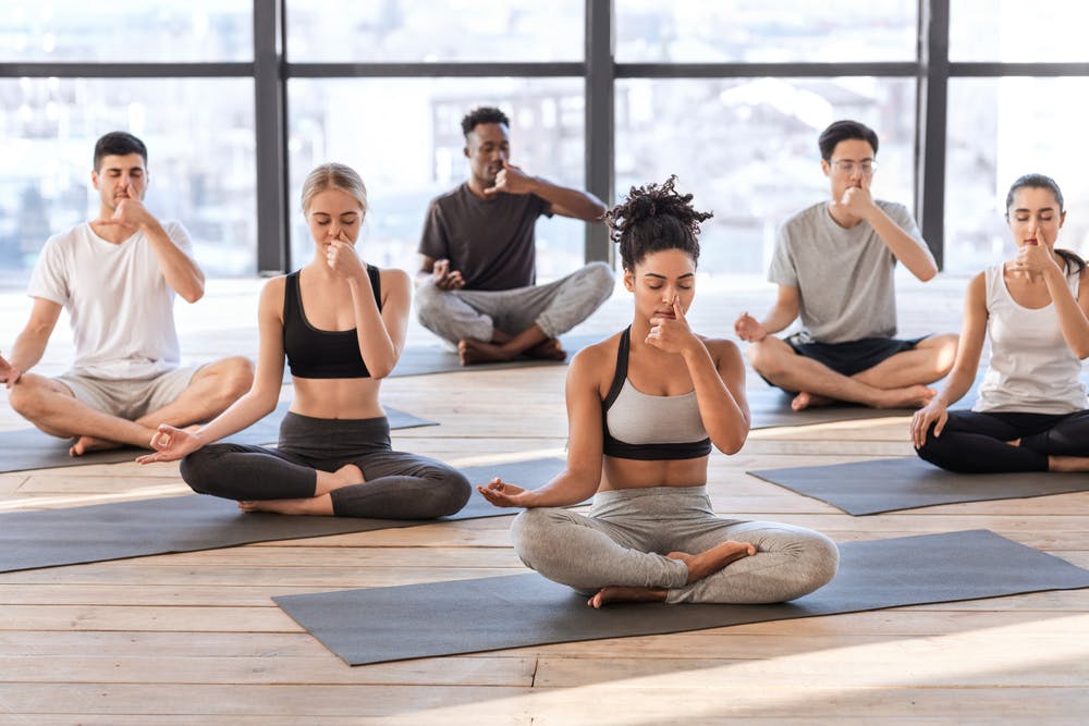  Nên tập Pranayama  khi nào