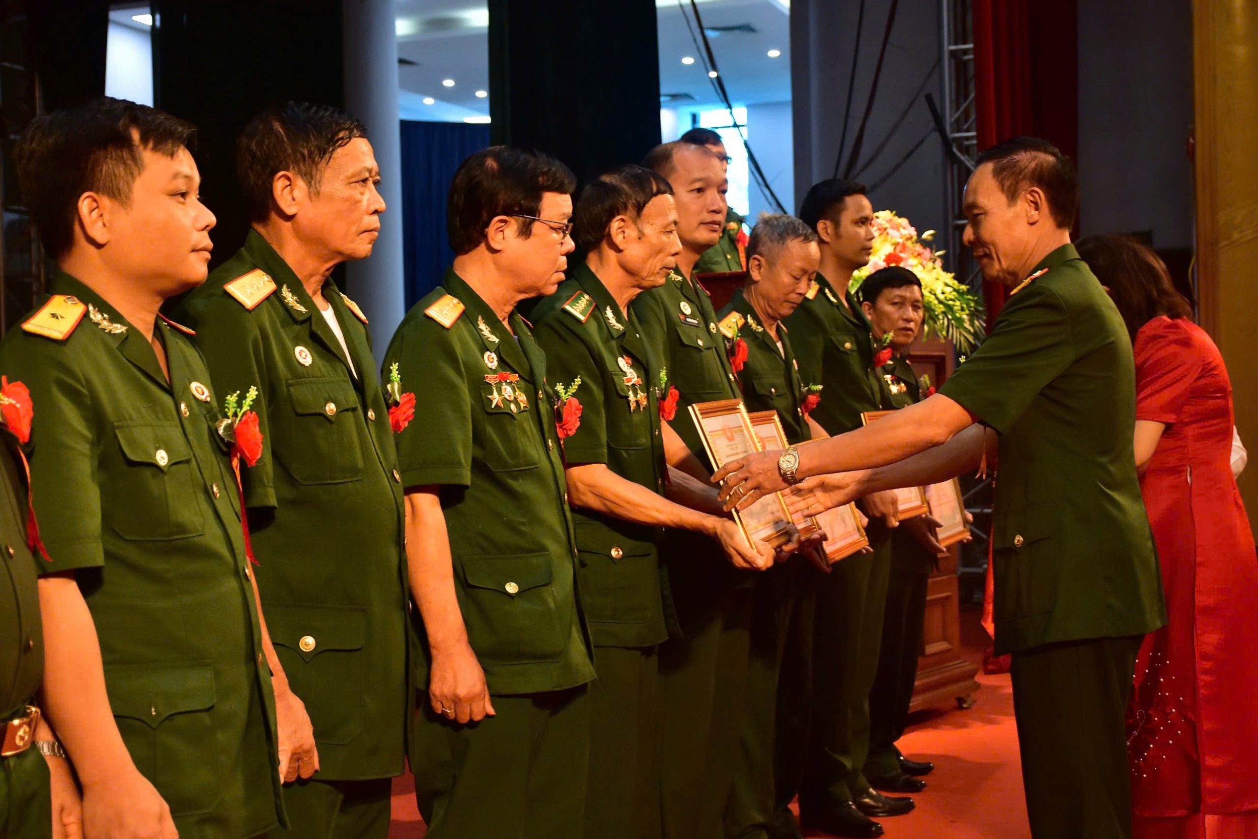 Viết sơ yếu lý lịch hội viên cựu chiến binh