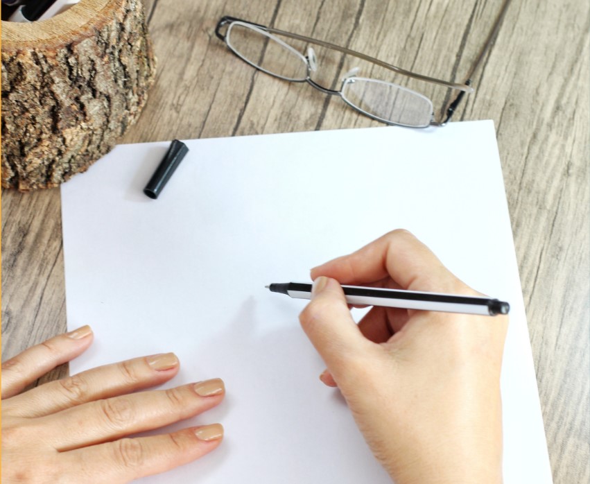 Hướng dẫn cách viết thư xin lỗi  gửi tới cô chủ nhiệm