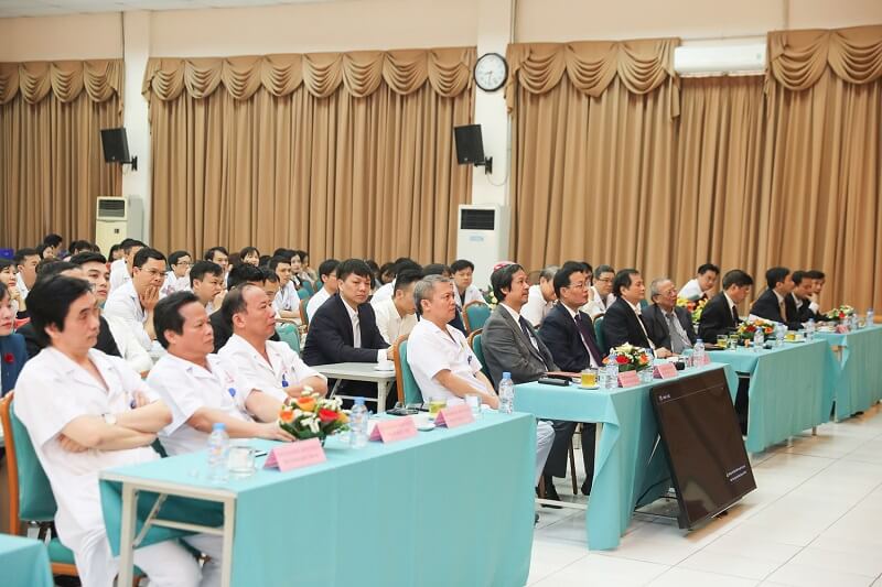 Yêu cầu của việc làm giảng viên dược