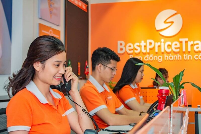 Kế toán phòng vé máy bay