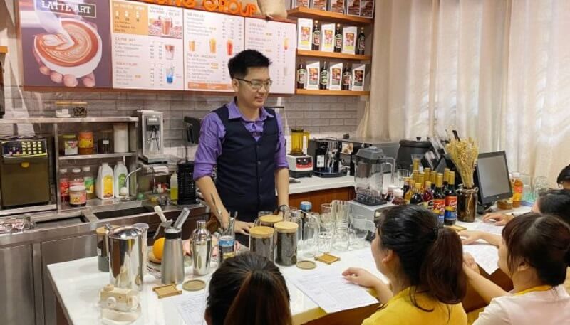 Tổng quan công việc nhân viên pha chế trà sữa