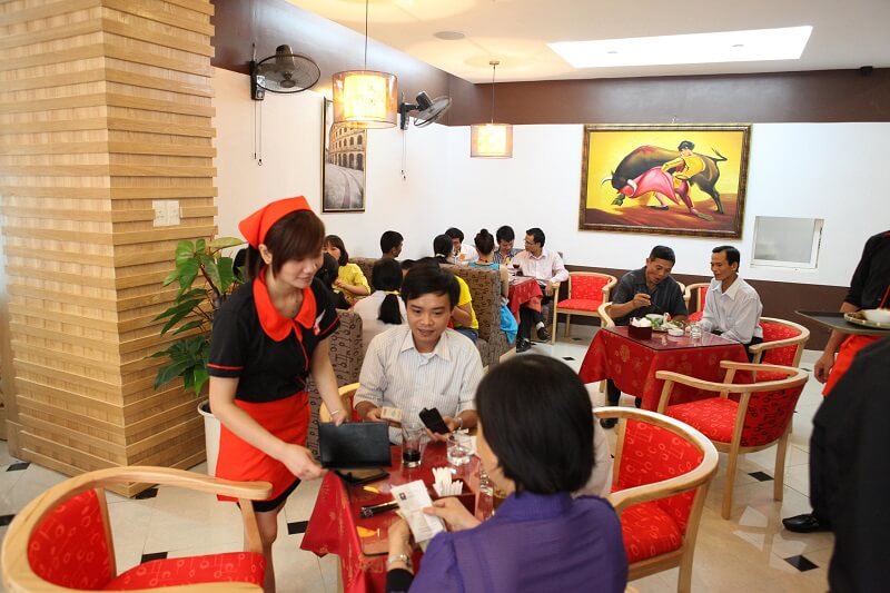 Kỹ năng giao tiếp phục vụ khách hàng