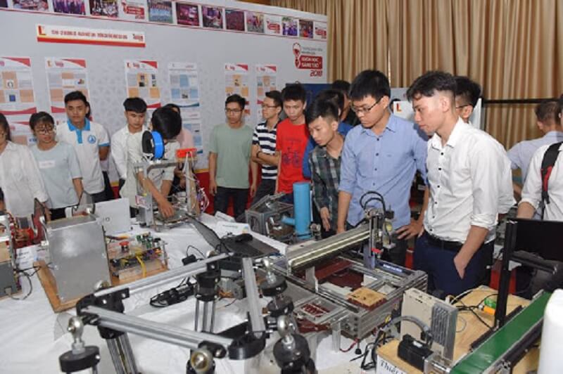 Những quyền lợi của kỹ thuật viên tin học
