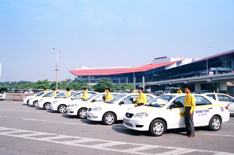 Cơ hội tìm công việc lái xe taxi tại Hà Nội