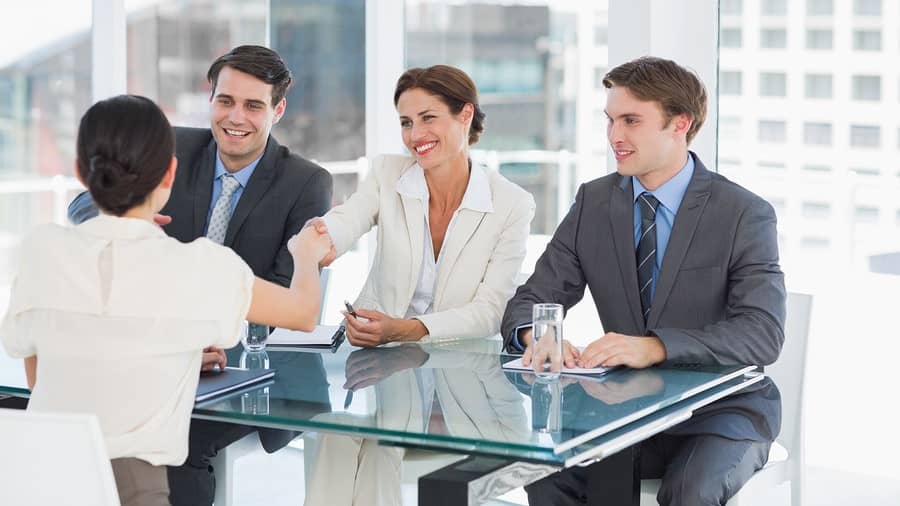 Vai trò quan trọng của việc phỏng vấn nhân viên nhà hàng