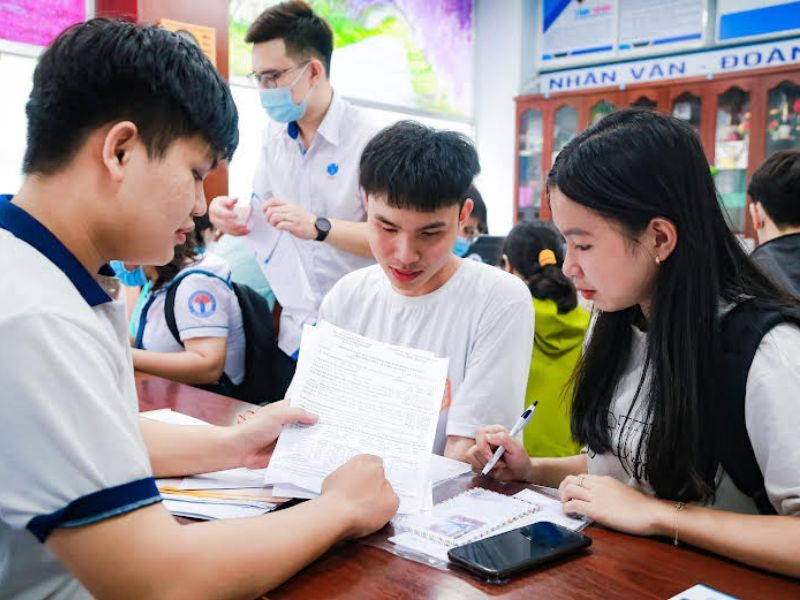 Khối C01 ra trường có thể làm những công việc gì?