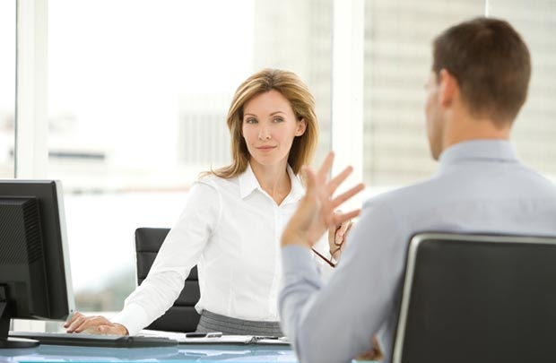 Những câu hỏi nên tránh hỏi nhà tuyền dụng là gì?