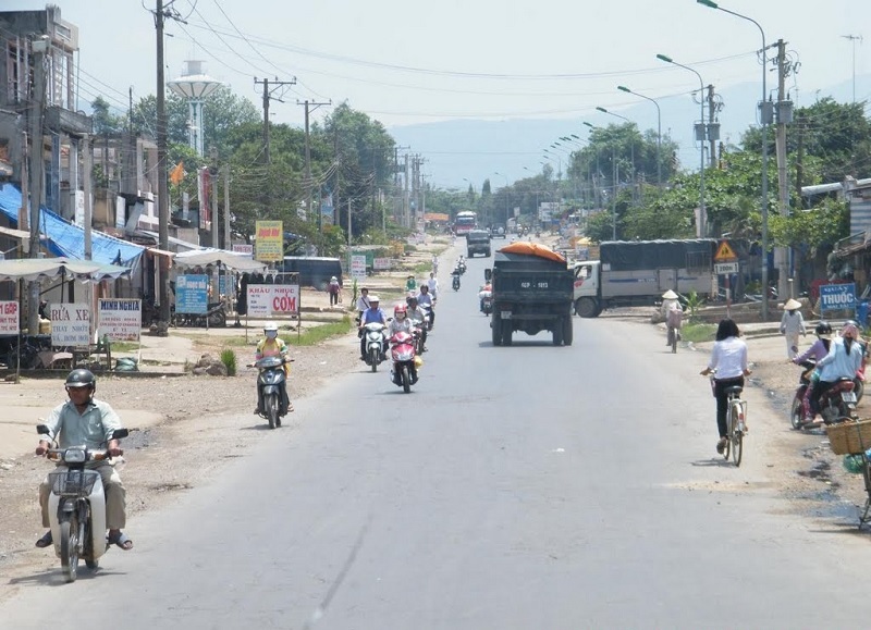 Kinh tế công nghiệp phát triển dọc quốc lộ 20