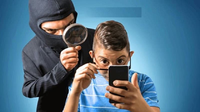Khi stalk chỉ dừng lại ở hàm ý chỉ sự tò mò