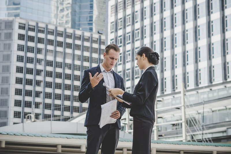 Sales Executive gắn liền với hoạt động thúc đẩy doanh thu