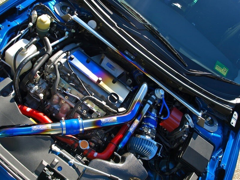 Titan ứng dụng trong sản xuất động cơ ô tô