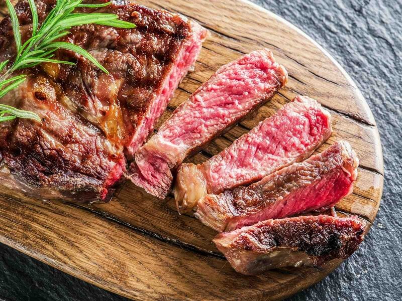 Các vitamin và khoáng chất được tìm thấy trong thịt bò