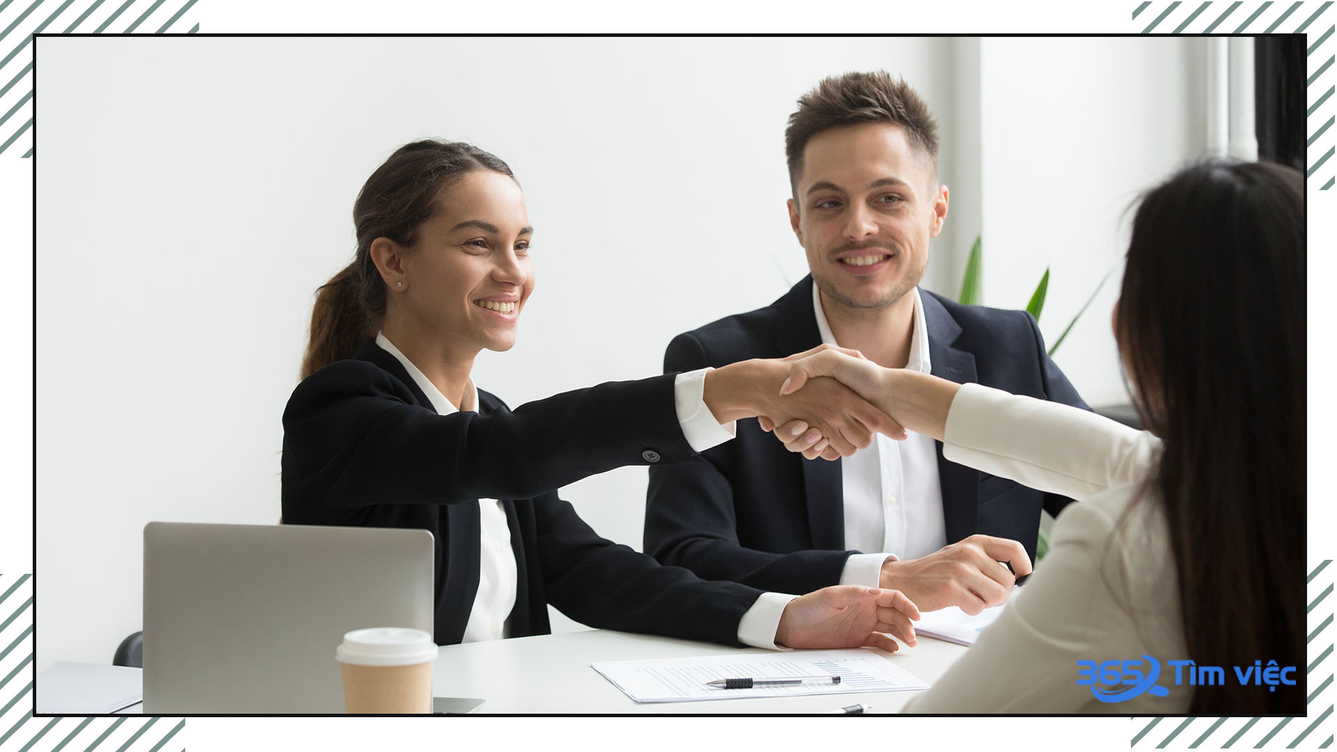 Tạo CV cực chất để ứng tuyển việc làm thực tập sinh hành chính thành công