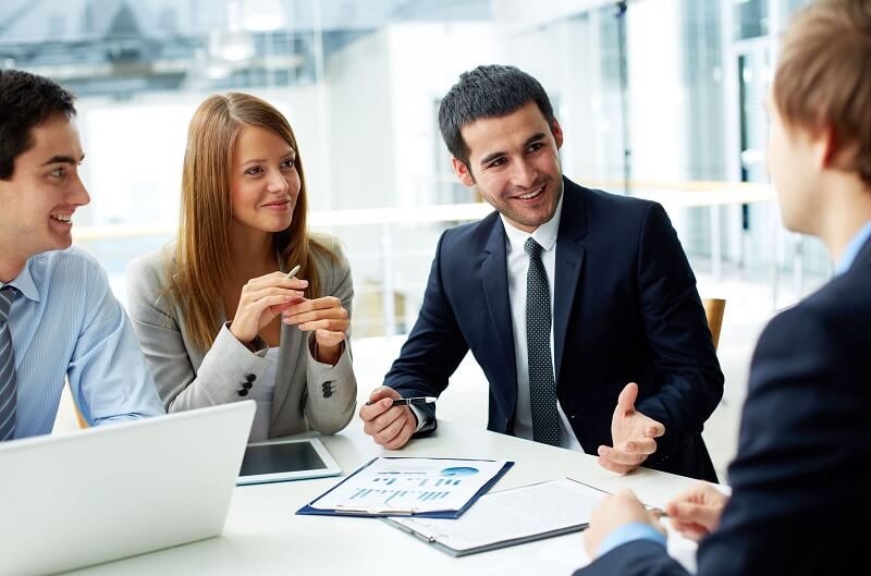 Môi trường làm việc của nhân viên văn phòng