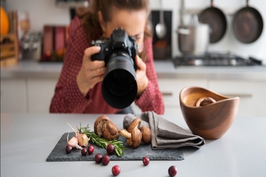 Food stylist là gì? Khám phá nghề làm đẹp cho ẩm thực