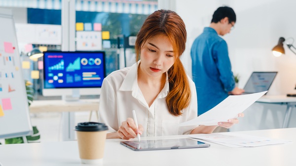 Doanh thu là gì? Công thức, cách tính Revenue trong kinh doanh