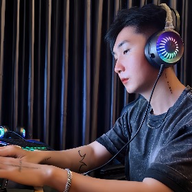 Họ và tên